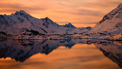 Steinefjorden orange sunset