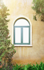 Fototapeta na wymiar windows in Italian style