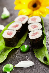 Tuna Sushi Roll