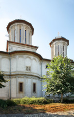 Fototapeta na wymiar New church of St. George in Bucharest. Romania