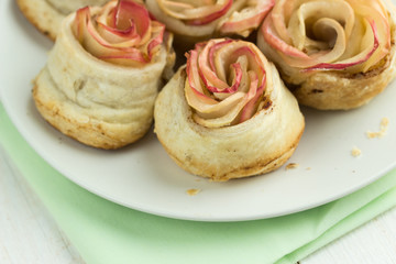 Obraz na płótnie Canvas Apple and Cinnamon Cakes