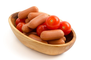 Cocktailwürstchen und Cocktailtomaten