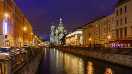 Fototapeta na wymiar Church of the Savior on Spilled Blood, St. Petersburg on Griboyedov Canal , Russia