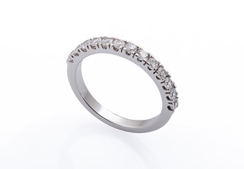 white gold wedding ring