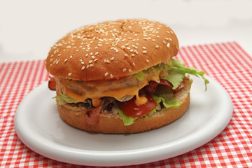 cheeseburger