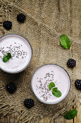 Blackberry Greek yogurt chia seed pudding