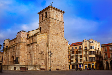 Fototapeta na wymiar Zamora San Juan church in Plaza Mayor Spain