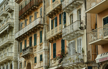 Fototapeta na wymiar Facade of the building in the town of Corfu, Greece.