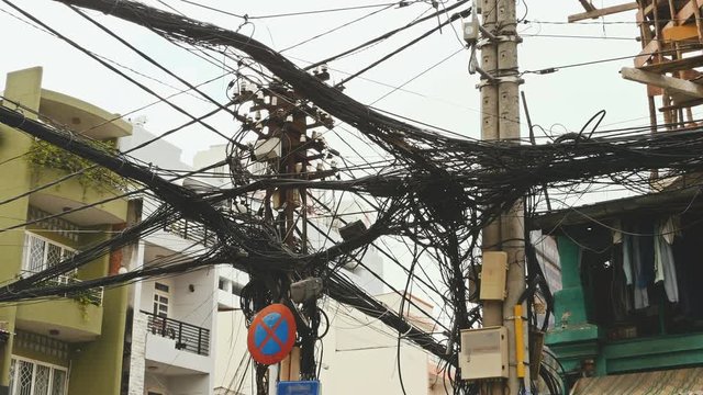 The web of power lines on the streets of Ho Chi Minh City 1