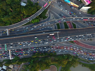 city traffic bird eye's view