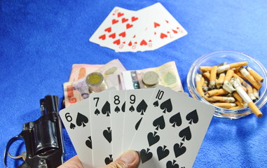 lucky hand opened spade straight flush and win poker game