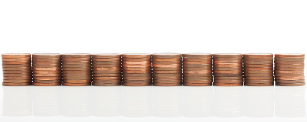 Euro Cent Münzen in Stapeln im Breitbild Format als Panorama