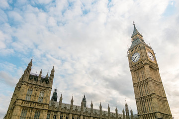 Fototapeta na wymiar Big Ben, House of Parliament in London, United Kingdom. with clo