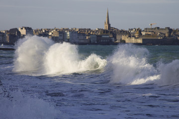 Grandes mar&eacute;es Saint-Malo 
