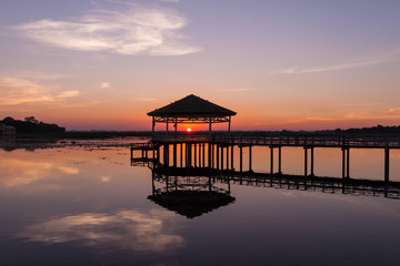 Obraz premium Sunset,Bueng Si Fai Phichit.