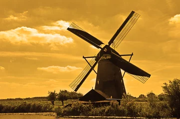 Papier Peint photo autocollant Moulins Hollande, canaux et moulins à vent à Kinderdijk