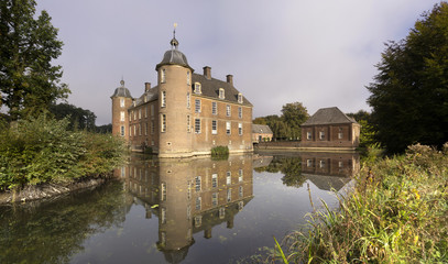 Fototapeta na wymiar Slangenburg castle near Doetinchem