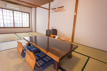 room japanese