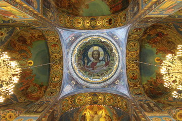 Fototapeta na wymiar Ceiling of Church of the Savior on Blood in Saint Petersburg, Russia