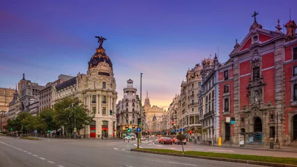 Papier Peint photo Lavable Madrid Madrid. Image panoramique de paysage urbain de Madrid, Espagne pendant le lever du soleil.