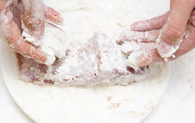 fish pieces in flour