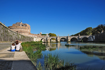 Roma, il Tevere a Castel Sant'Angelo