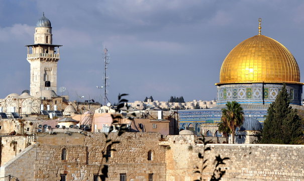 Jerusalem - Altstadt mit der goldenen Kuppel des Felsendoms