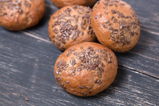rye bread buns with flax seeds