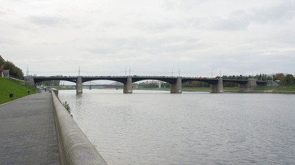 Fototapeta na wymiar Novovolzhsky bridge across the Volga River. Built in 1956