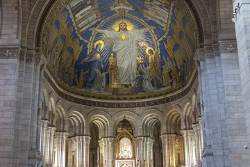 Fototapeta na wymiar Interior of Basilica Sacre Coeur
