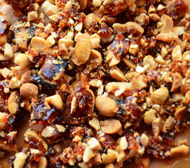 Карамельный чизкейк с орехами/Caramel cheesecake with nuts.