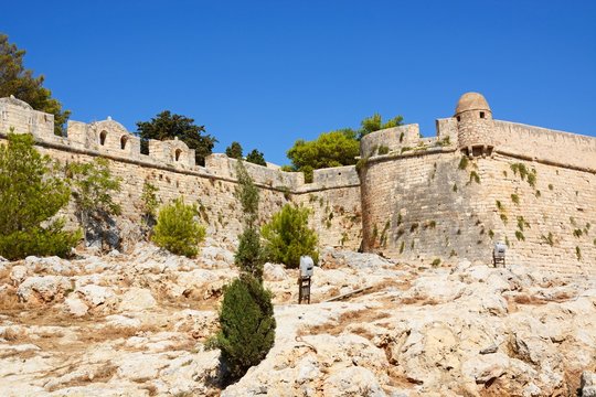 View of the Venetian castle walls, Rethymno, Crete, Greece.