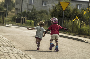 Obraz premium Children playing on the street.