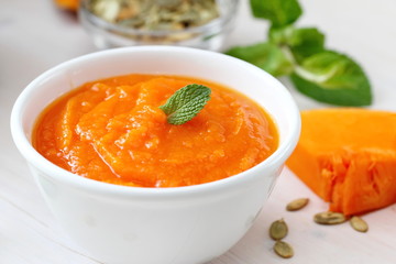 Homemade pumpkin puree