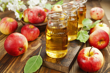 Fresh apple juice