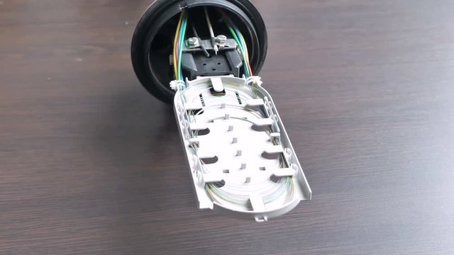 optical coupling without cover