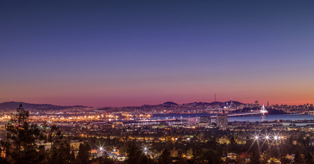 Fototapeta na wymiar Panorama Night View of San Francisco Bay, East Bay, Oakland, Emeryville