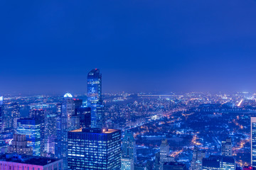 Fototapeta premium Night view of New York Manhattan during sunset