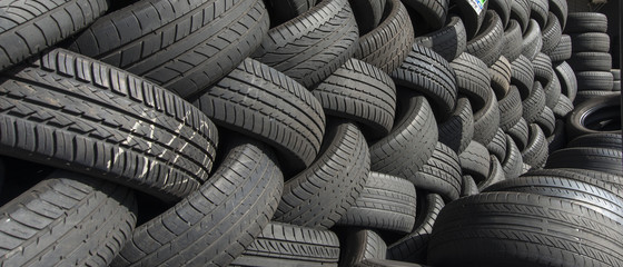Panoramic tyres stacked recycling.