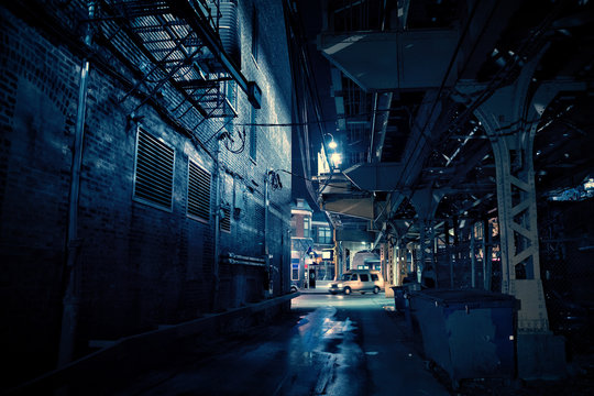 Dark City Alley at Night © Bruno Passigatti