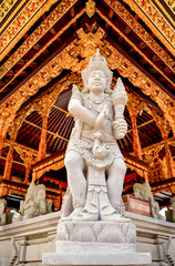 Fototapeta na wymiar statues of god at the temple in Bali