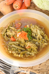 Kohl- Suppe