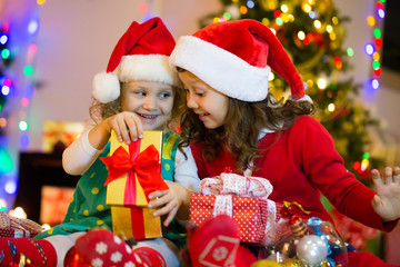 kids in christmas day