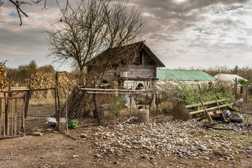Wood shack 
