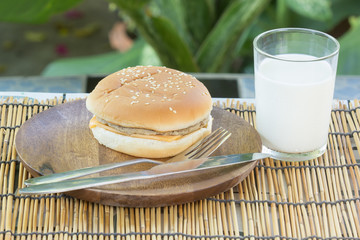 Pork Cheese Burger with Fresh Milk