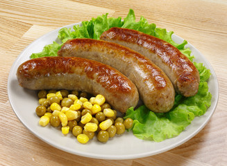 Grilled sausages and vegetable 