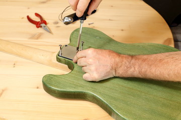 Instrument verschrauben
