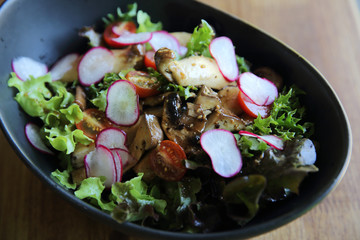 mushroom salad healthy food