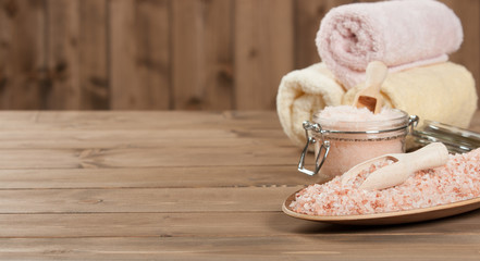 Himalayan Salt In Jar. Towels. Spa Set.