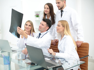 Fototapeta premium Portrait of confident happy group of doctors working at the medi